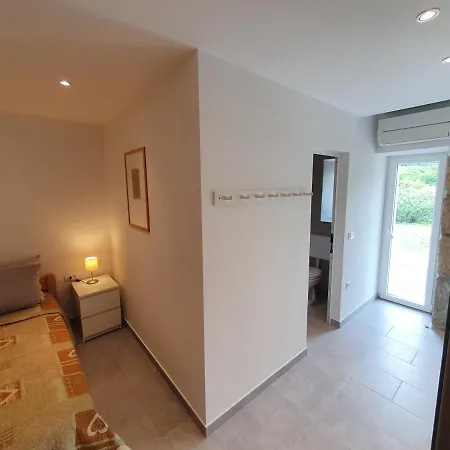 Relax House Rosemary * Draga Bašćanska